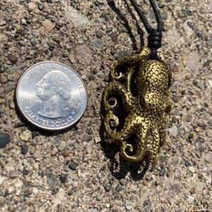 Octopus pendant/necklace